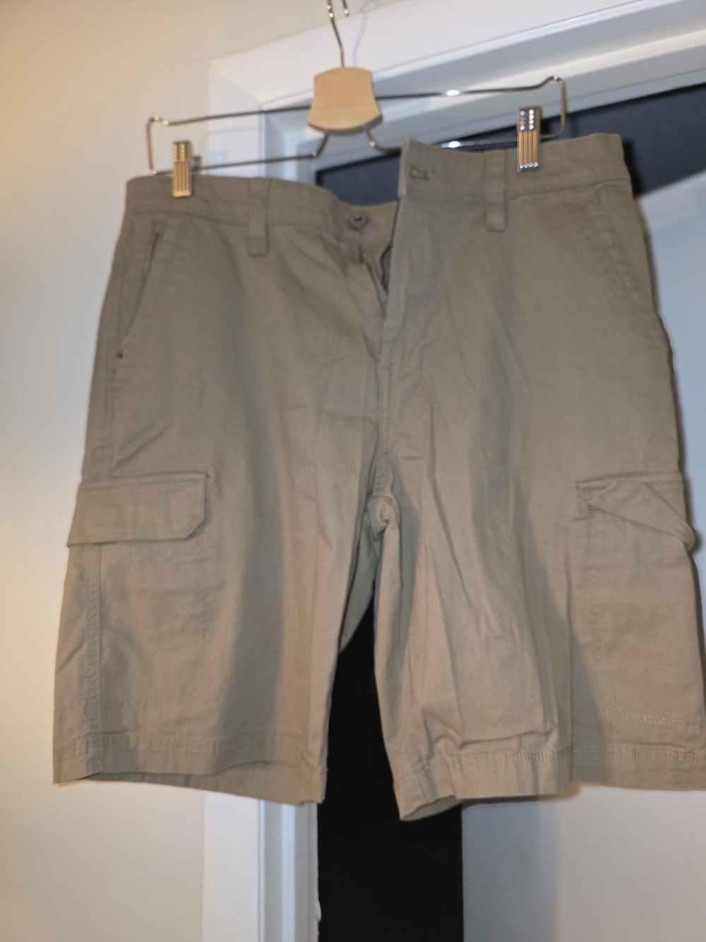 Weatherproof Men's Cargo Shorts in Khaki